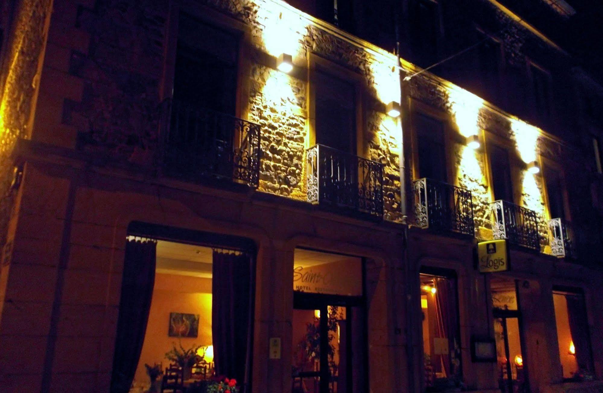 Hôtel Restaurant Le Saint Clément Esterno foto